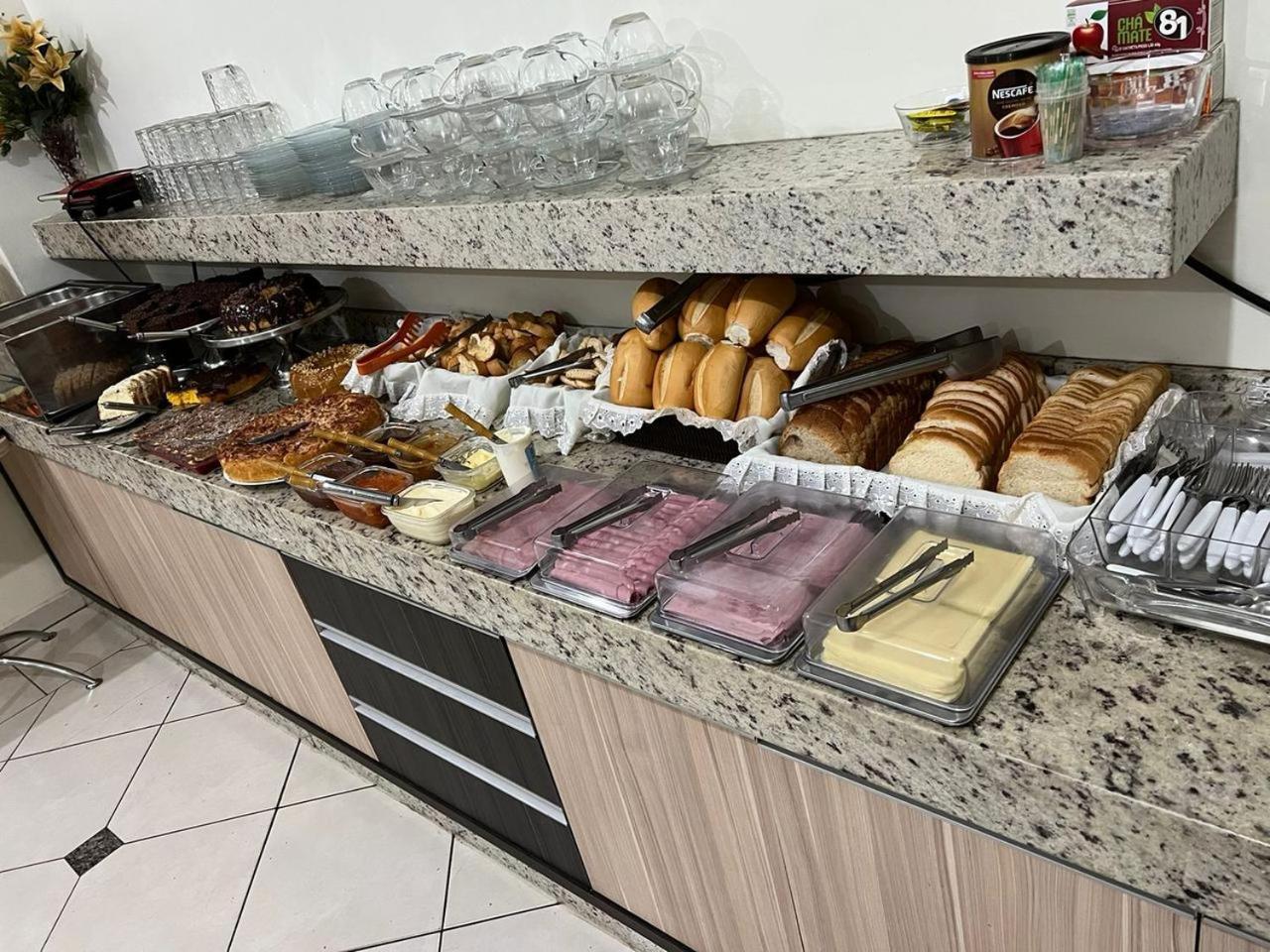 Hotel Guairaca グアラプアバ エクステリア 写真